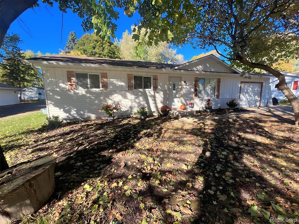 1st image of 1762 Westbrooke Dr