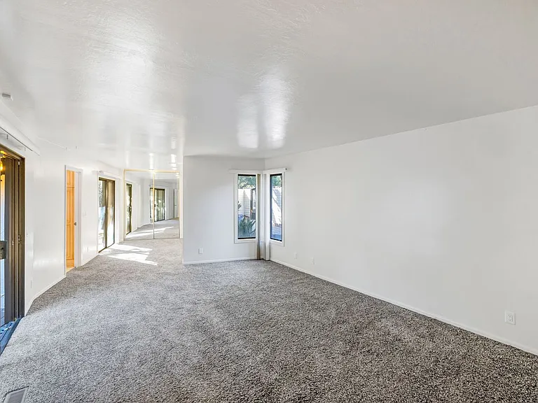 oversized master bedroom