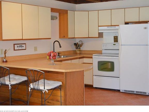 2nd image of 116 Portland Ave APT 2