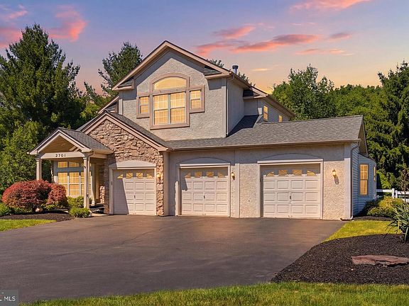 2nd image of 2301 Deer Path Dr