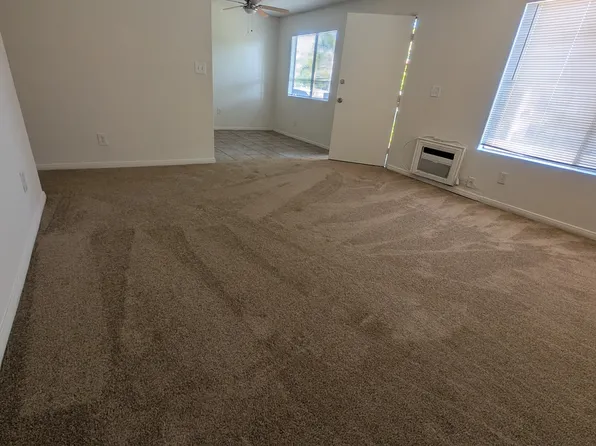 1054 S Magnolia Ave APT 8, El Cajon, CA 92020