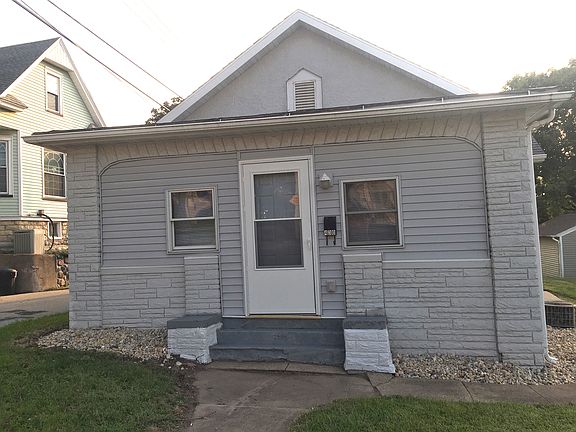 2nd image of 430 Creve Coeur St