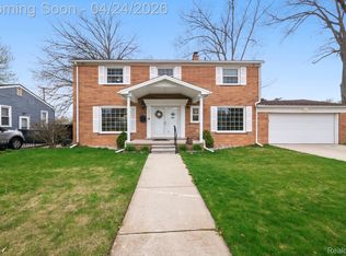 14036 Longtin St, Southgate, MI 48195