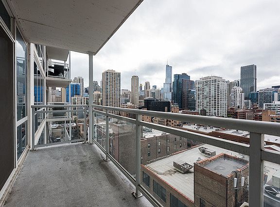 5th image of 757 N Orleans St APT 1402