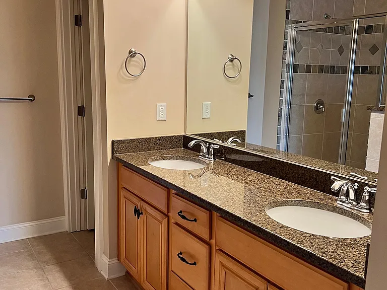 Primary bath with dual sinks and water closet