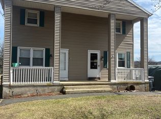 41 Hoffman Rd, Ellington, CT 06029