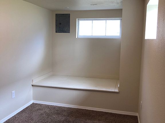 3rd image of 320 W Pine St #2