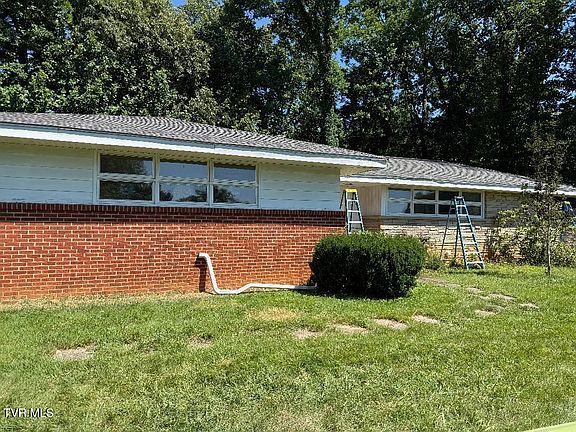 4th image of 408 Forest Hills Dr