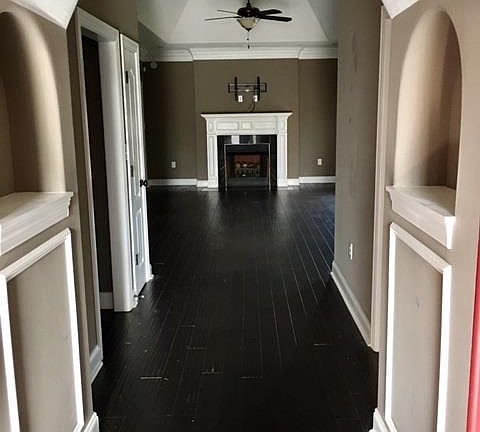 2nd image of 5032 Valley Cove Dr SE