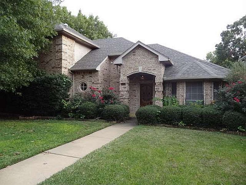 2nd image of 3301 Sprindeltree Dr
