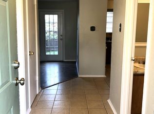 901A NW Summercrest Blvd, Burleson, TX 76028