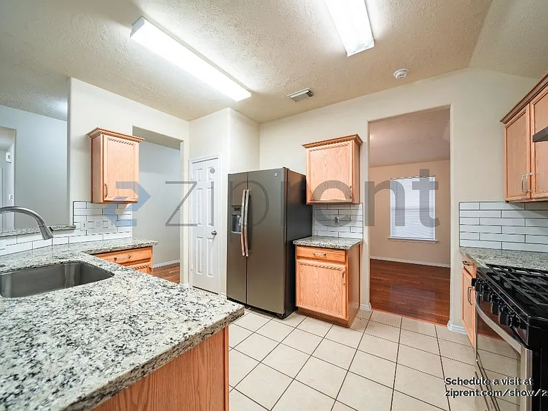 162 N Vesper Bend Cir — Photo 7