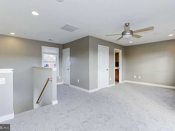 4th FL Open Loft w Full BA