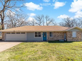 340 Walnut Hill Dr, Paris, TX 75462