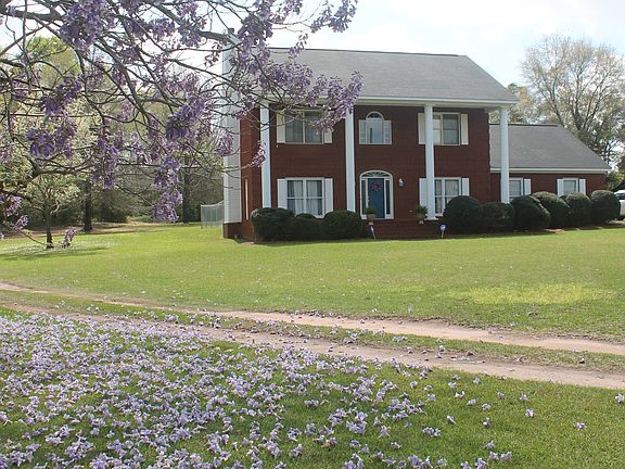 2nd image of 108 Oak Manor Ct