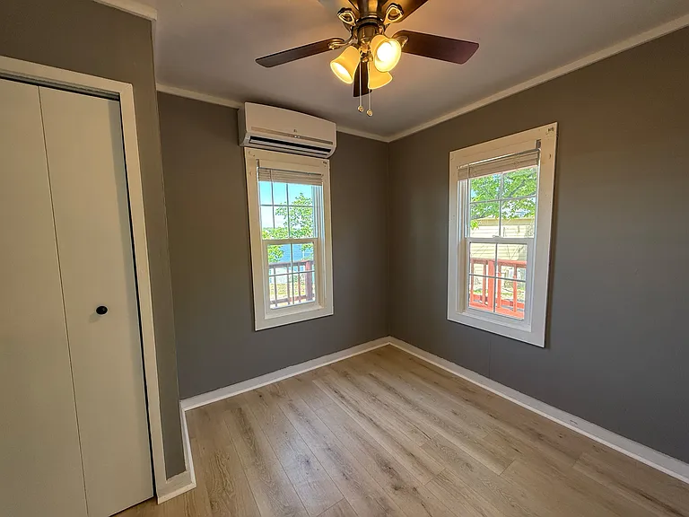 4936 University Ln — Photo 5