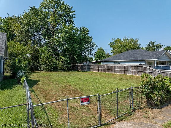 5th image of 2307 N 29th St