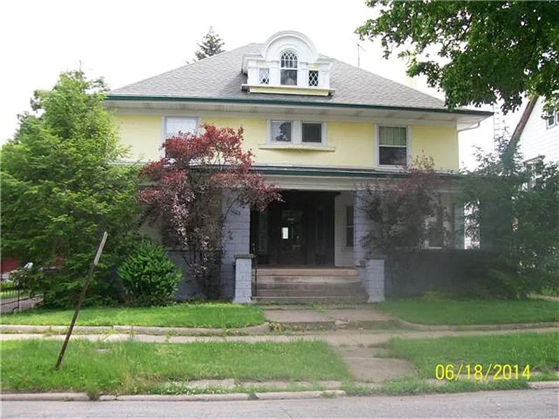 1005 Madison St photo 1