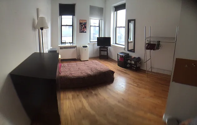 Rented by Pink Stone Realty LLC | media 24