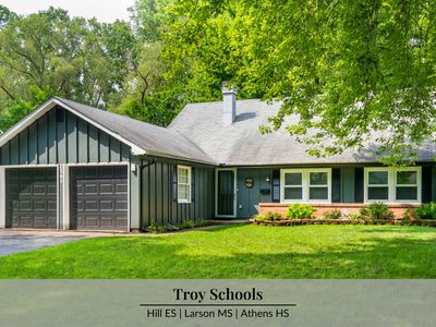 2341 Waltham Dr, Troy, MI, 48085