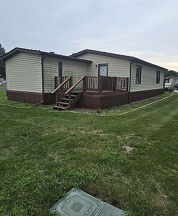 3rd image of 3791 Helix St