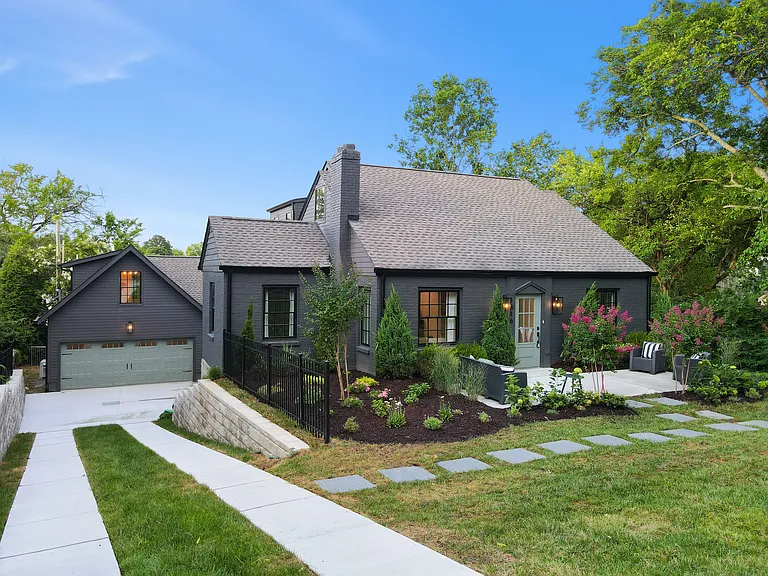1816 Wildwood Ave — Photo 12