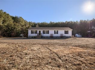 8284 Baileys Wharf Rd, Gloucester, VA 23061