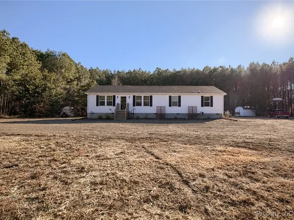 8284 Baileys Wharf Rd, Gloucester, VA 23061
