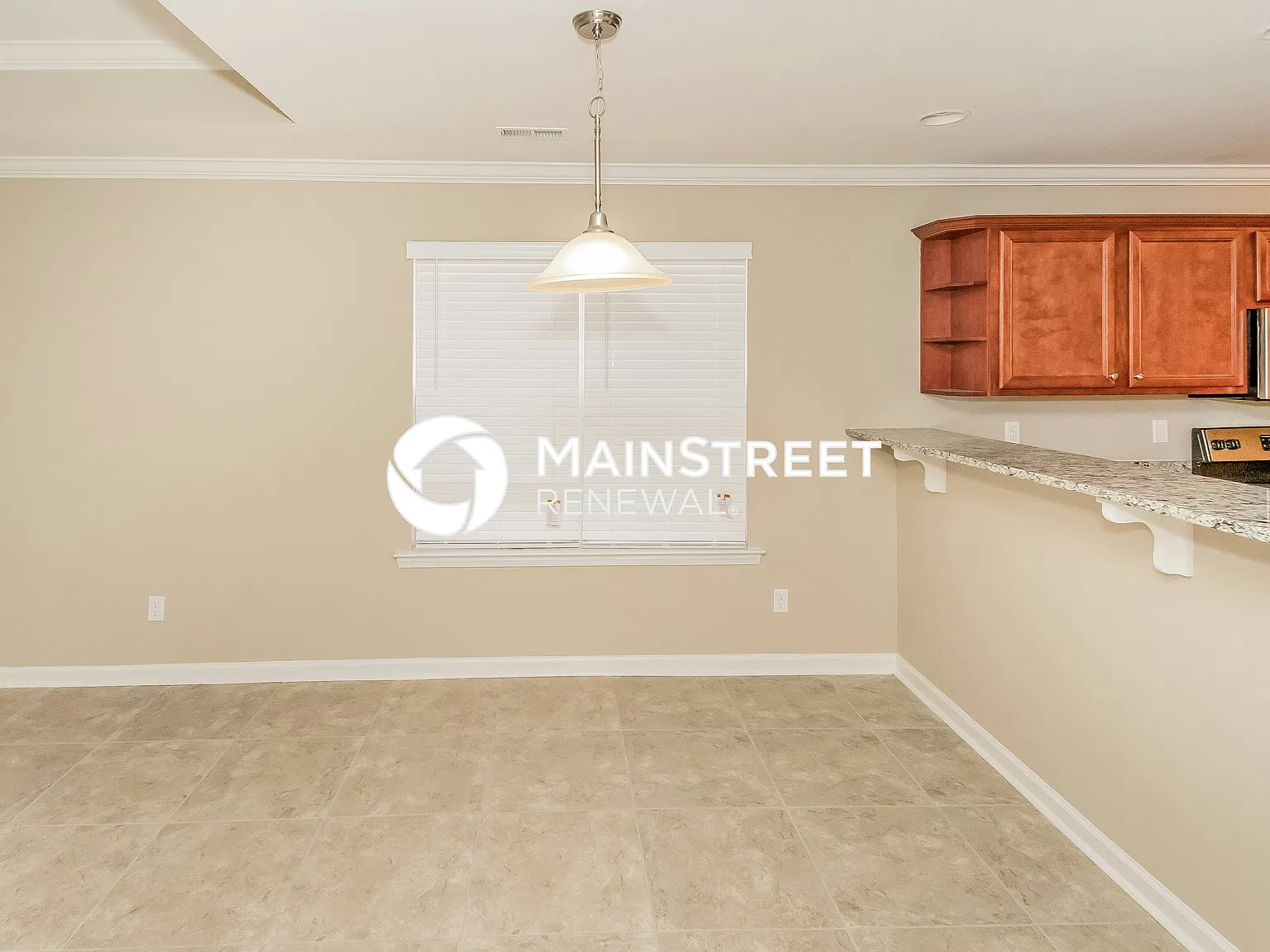 4252 Fieldstone Way — Photo 4