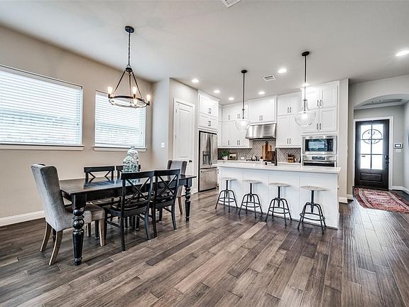 4th image of 2633 Preakness Pl