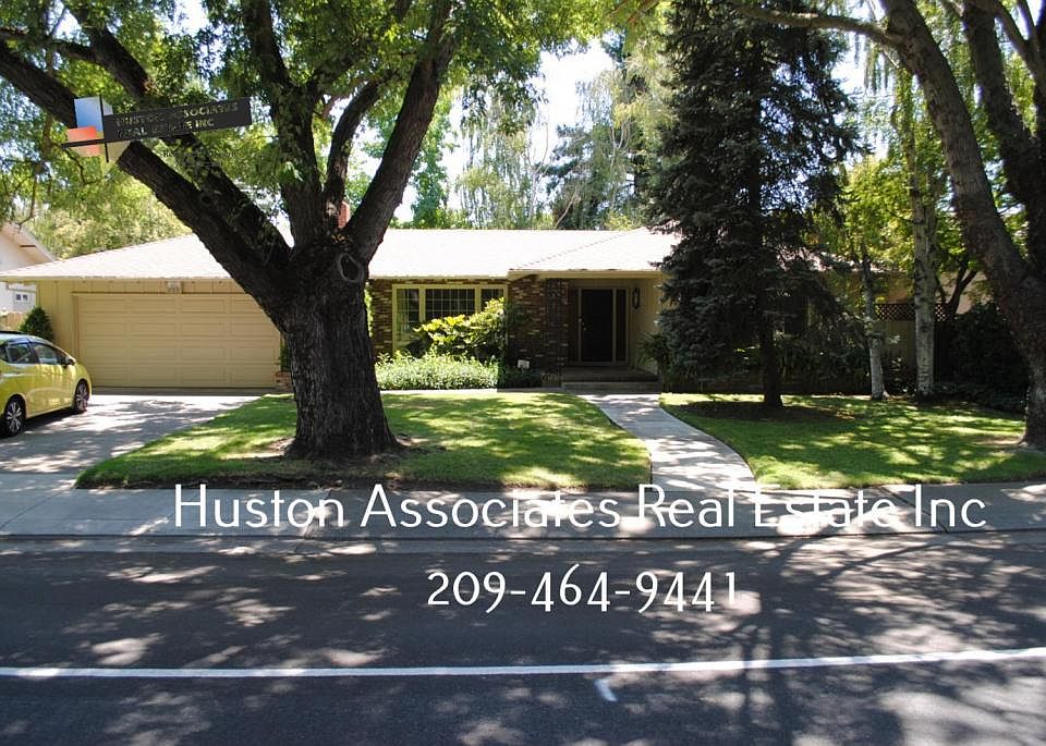 1st image of 2832 W Benjamin Holt Dr