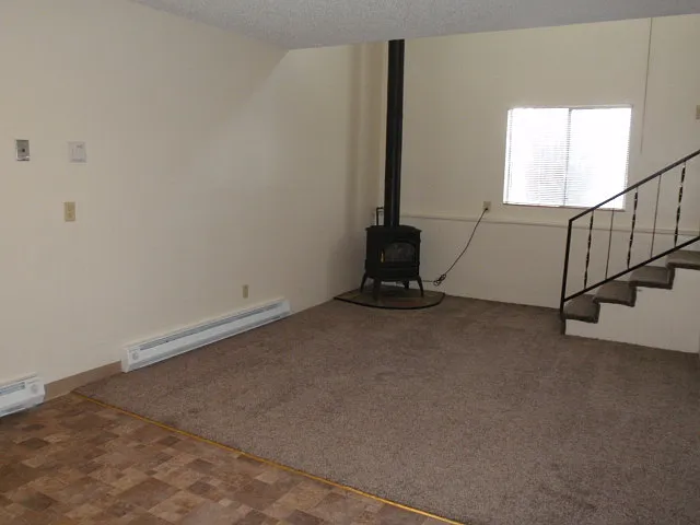 1031 Charlo St #B — Photo 3
