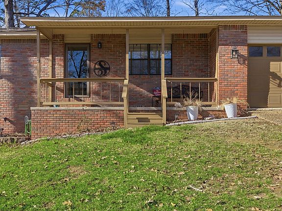 2nd image of 3221 Stivers Blvd