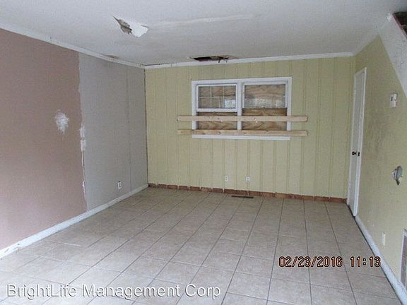 2nd image of 2080 Karen Dr