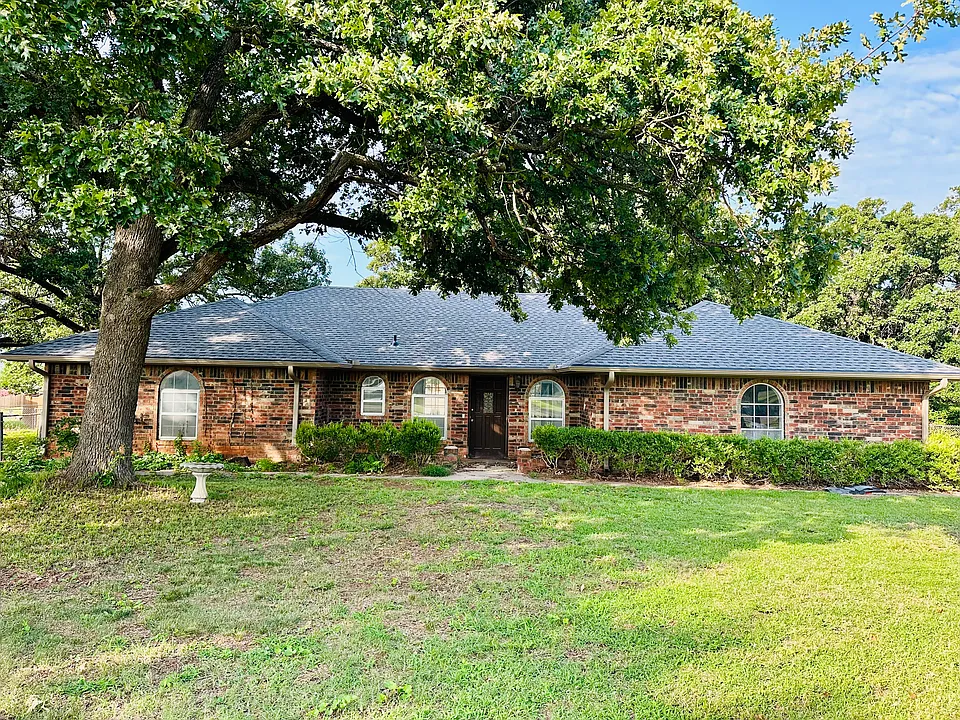 107 Clador Dr