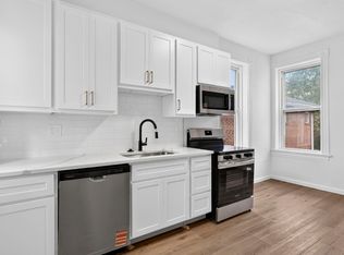 920 Bates St #2F, Saint Louis, MO 63111