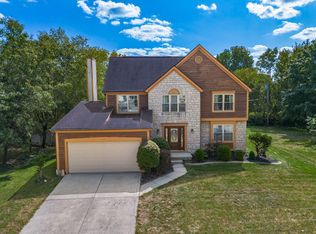 4835 Grove Pointe Dr, Groveport, OH 43125