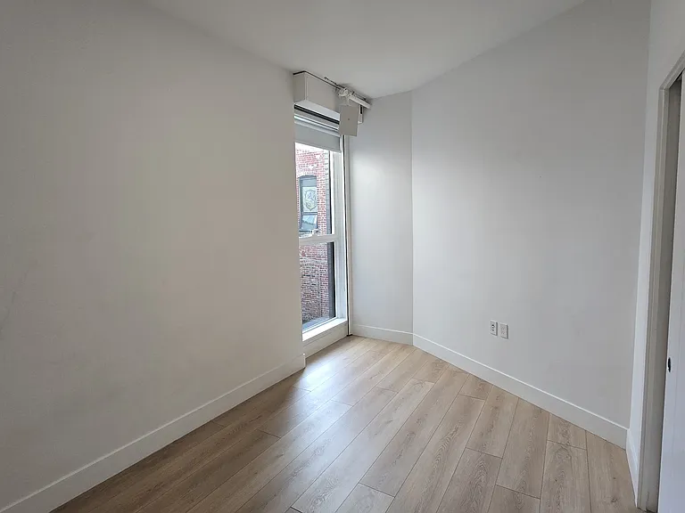 333 Carrall St #401 — Photo 7