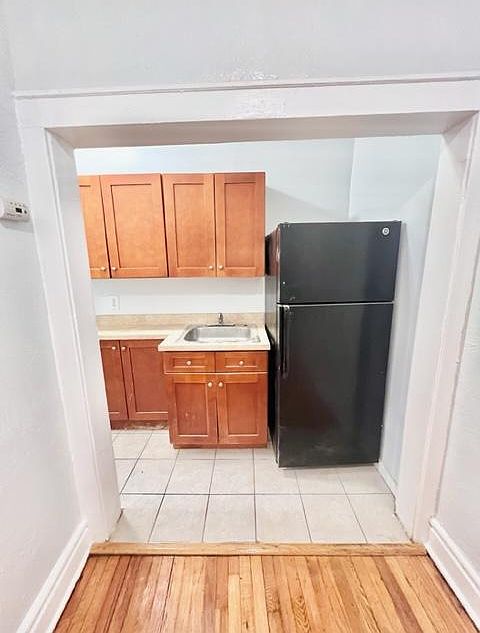 1st image of 115 S Clinton St APT 303