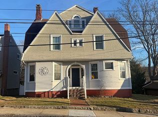 29 Brainard St, New London, CT 06320