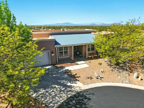 4 Sierra Grande Rd, Santa Fe, NM 87508