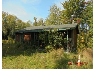 986 Lakewood Rd, Madison, ME 04950