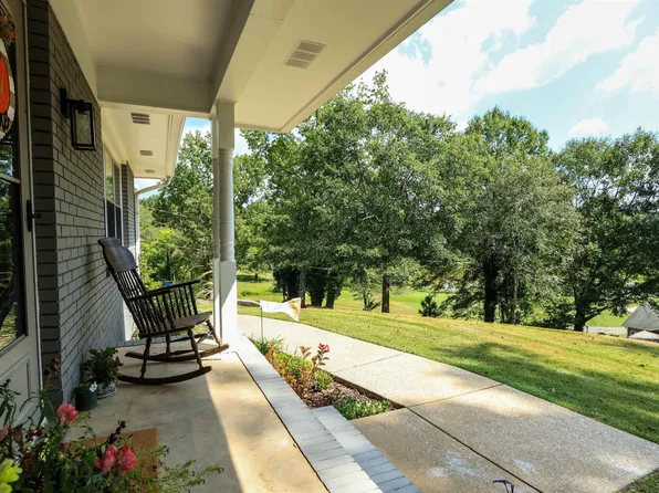 133 Gauldinville Rd, Anniston, AL 36201