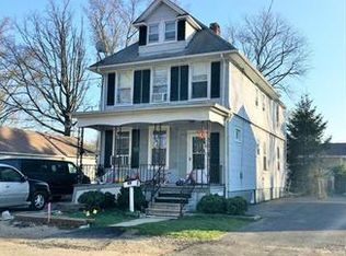 572 Nassau St, North Brunswick, NJ 08902