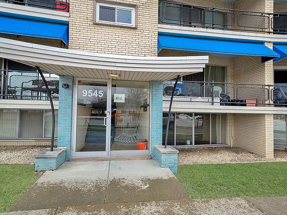 2nd image of 9545 S Kedzie Ave #A1j
