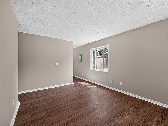 5th image of 4615 Annapolis Ave