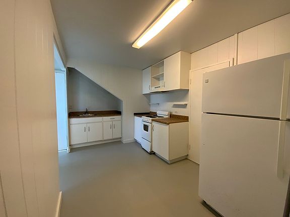 5th image of 44-107 Nanamoana St