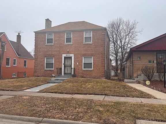 3rd image of 14226 S Clark St