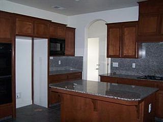 2nd image of 2879 E Quincy Ave