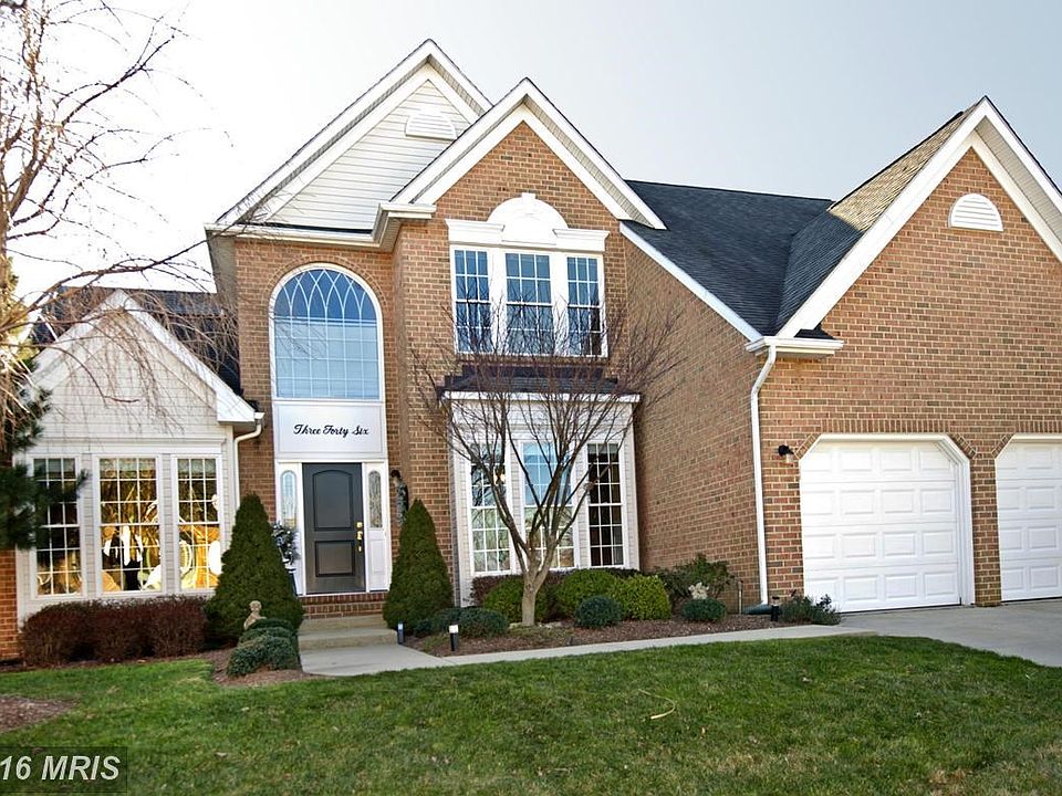 Beautiful Brick front Colonial
